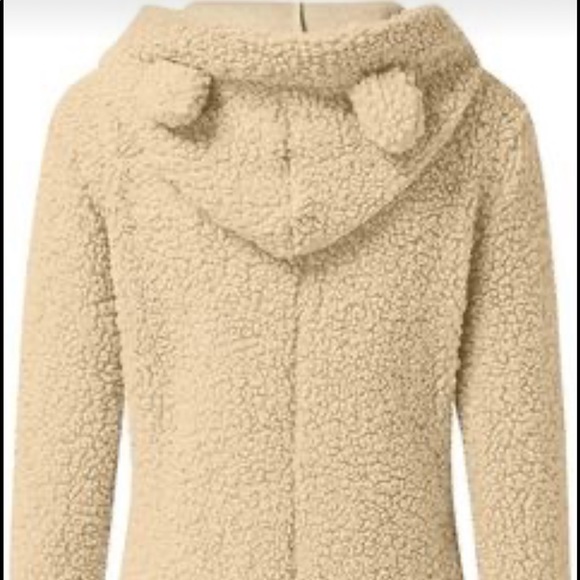 Fleecey Sherpa Ear Hooded Romper - new! β¨π - Picture 2 of 13